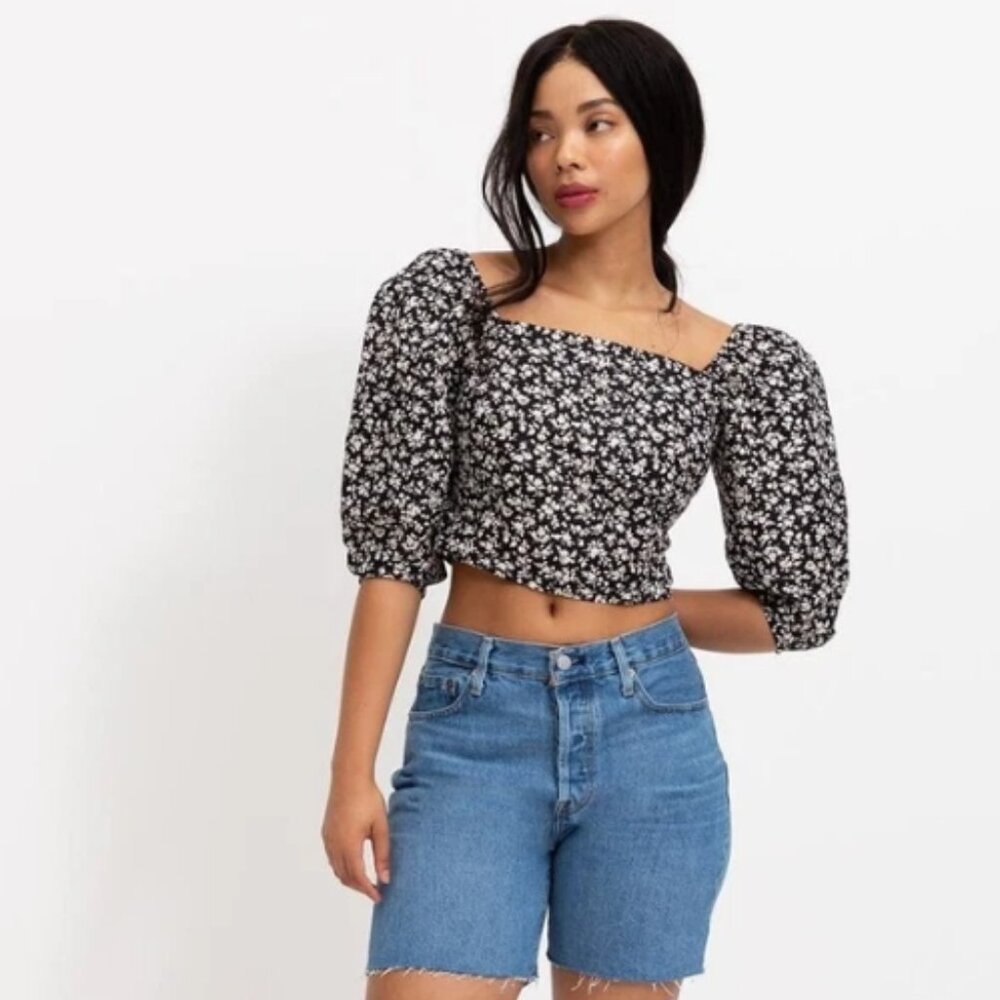 Levi’s Yvie Puff Sleeve Crop Blouse